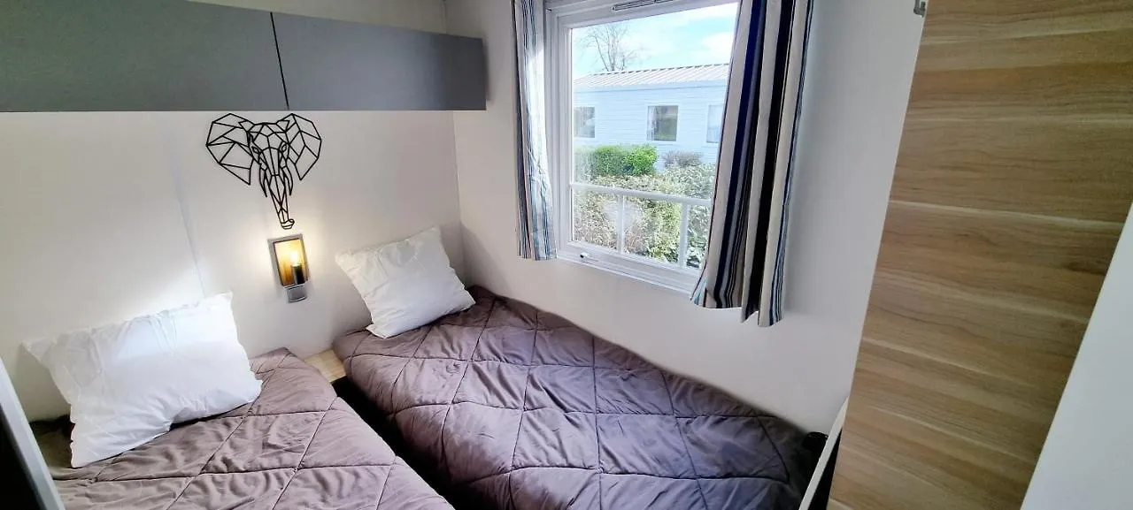 Mobil-Home 6 Personnes - Bretagne - Piscine - Plage Tregunc 0*,